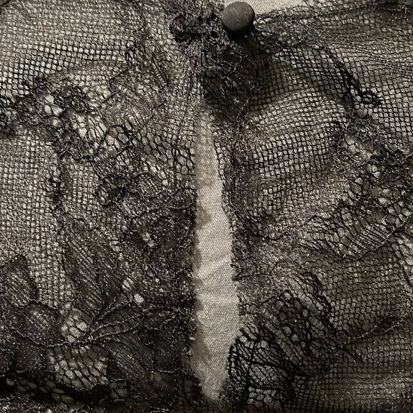 ROBBI & NIKKI SILKY LACE RUFFLED DRESSY TANK TOP BLACK SIZE XS. NEW WITH TAGS. - Picture 14 of 16